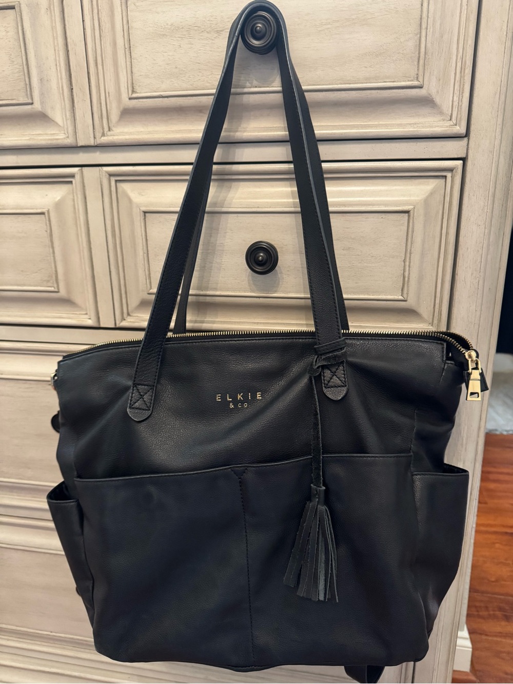ELKIE & CO Black Leather Tote Alberdeen